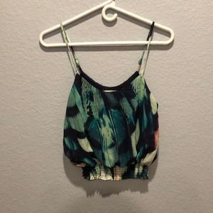 Cropped shirt